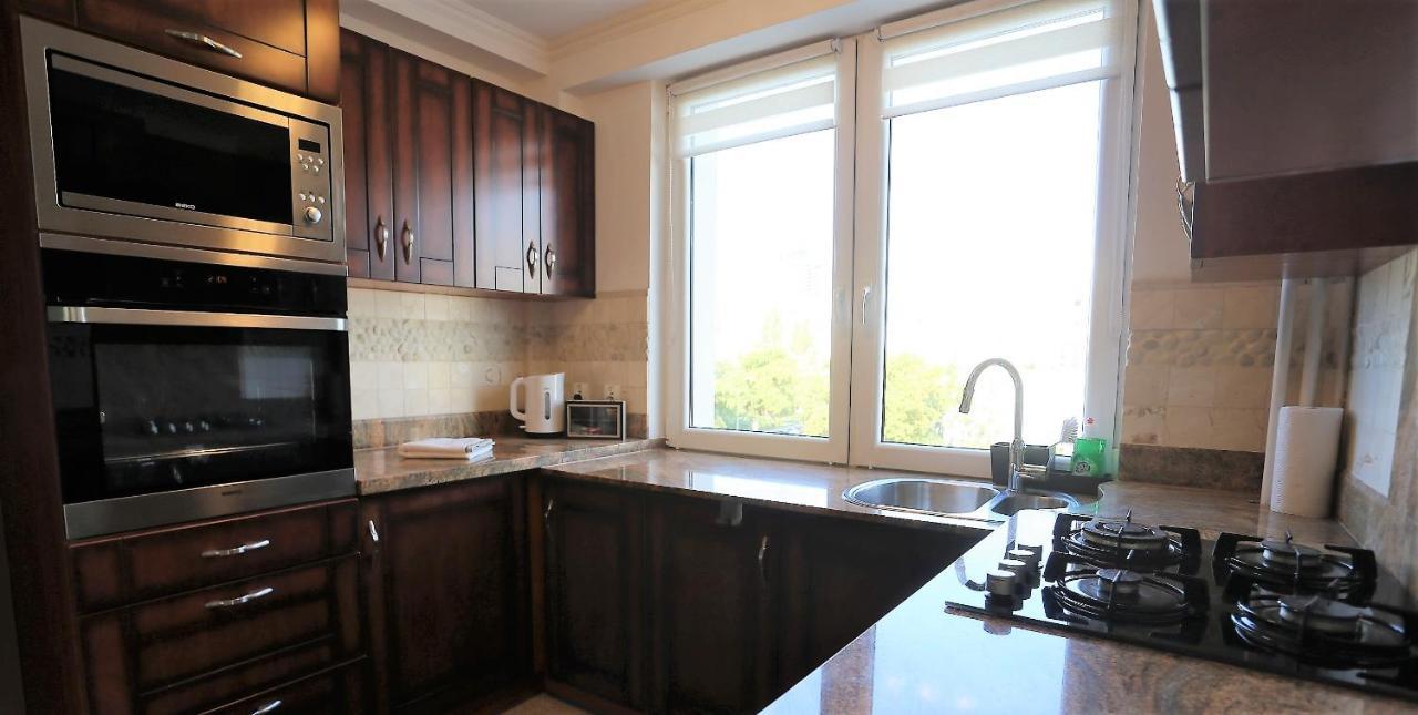 Apartament Mgm Karmelicka Varşova Dış mekan fotoğraf
