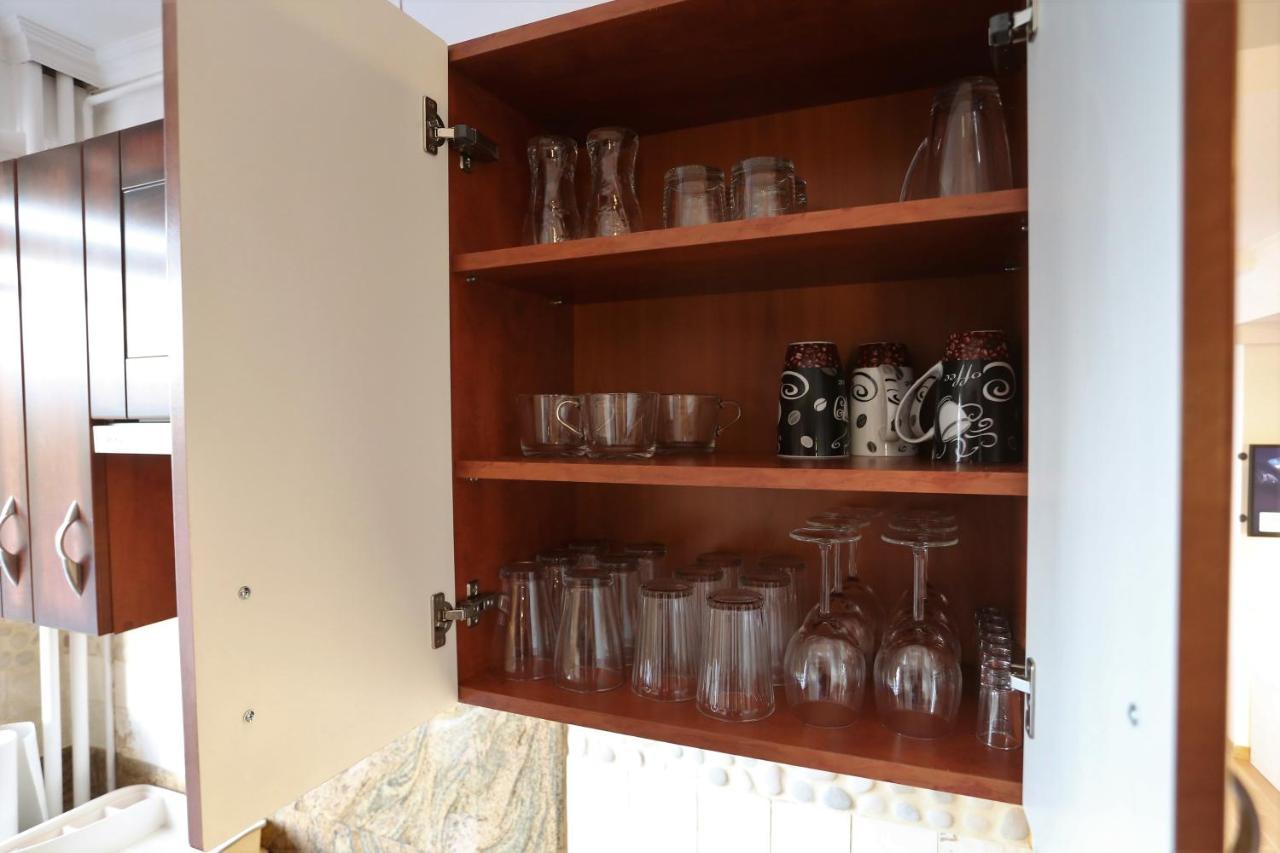 Apartament Mgm Karmelicka Varşova Dış mekan fotoğraf